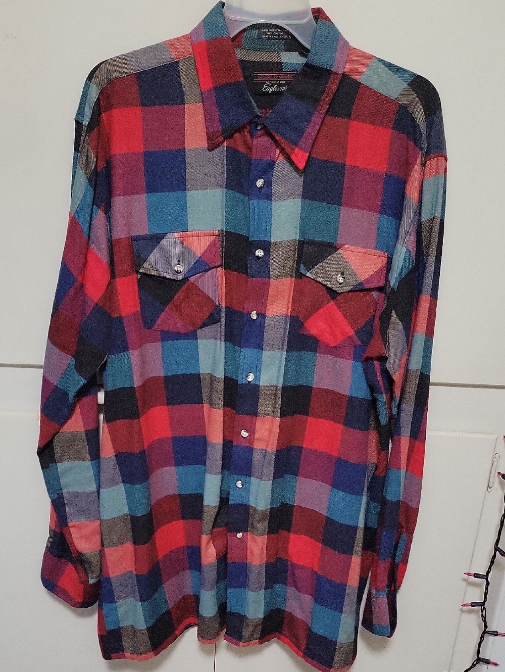 Men's Red & Blue Plaid Flannel Button-Up Shirt